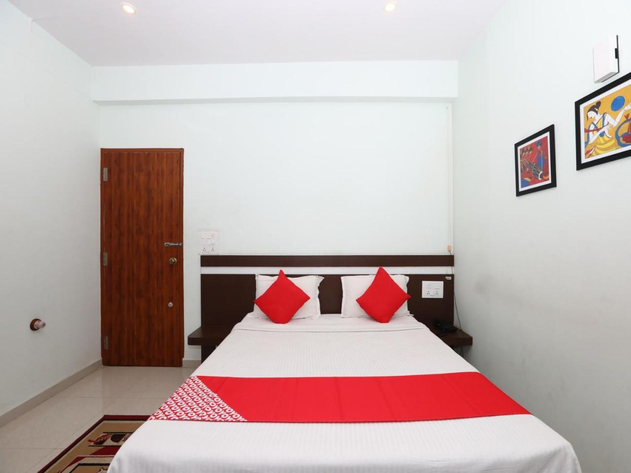 Hotel Golden Residency Mysore Exterior foto